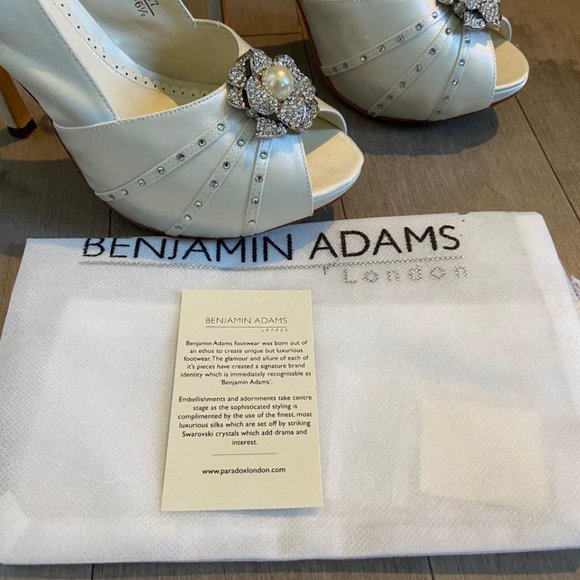 Benjamin Adams Bridal Shoes DITA Ivory Duchess Swarovski Crystal Size 6.5 - Picture 5 of 7
